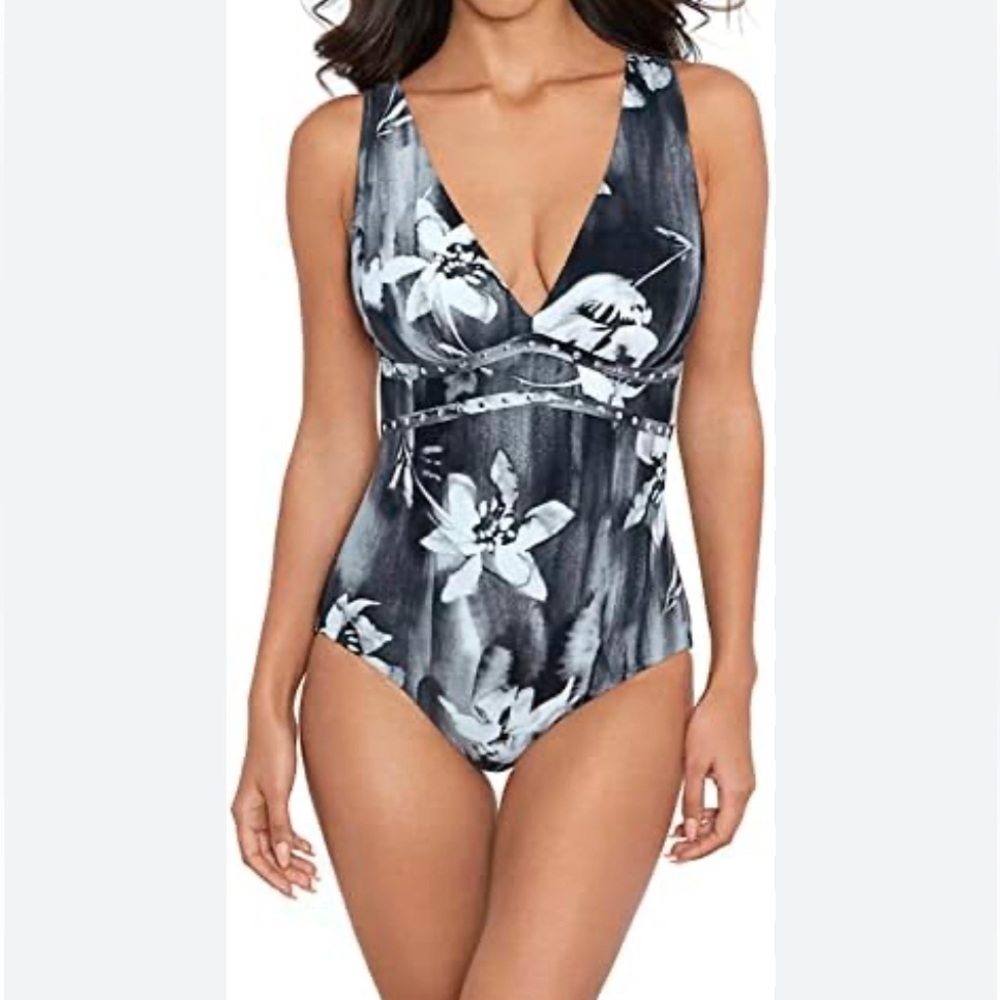 Amoressa Ophelia Lupita One Shoulder Soft Cup One Piece Swimsuit - Size 14